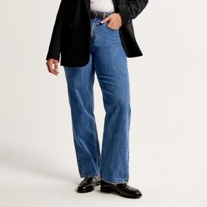 Abercrombie High Rise Loose Jean Size 8L